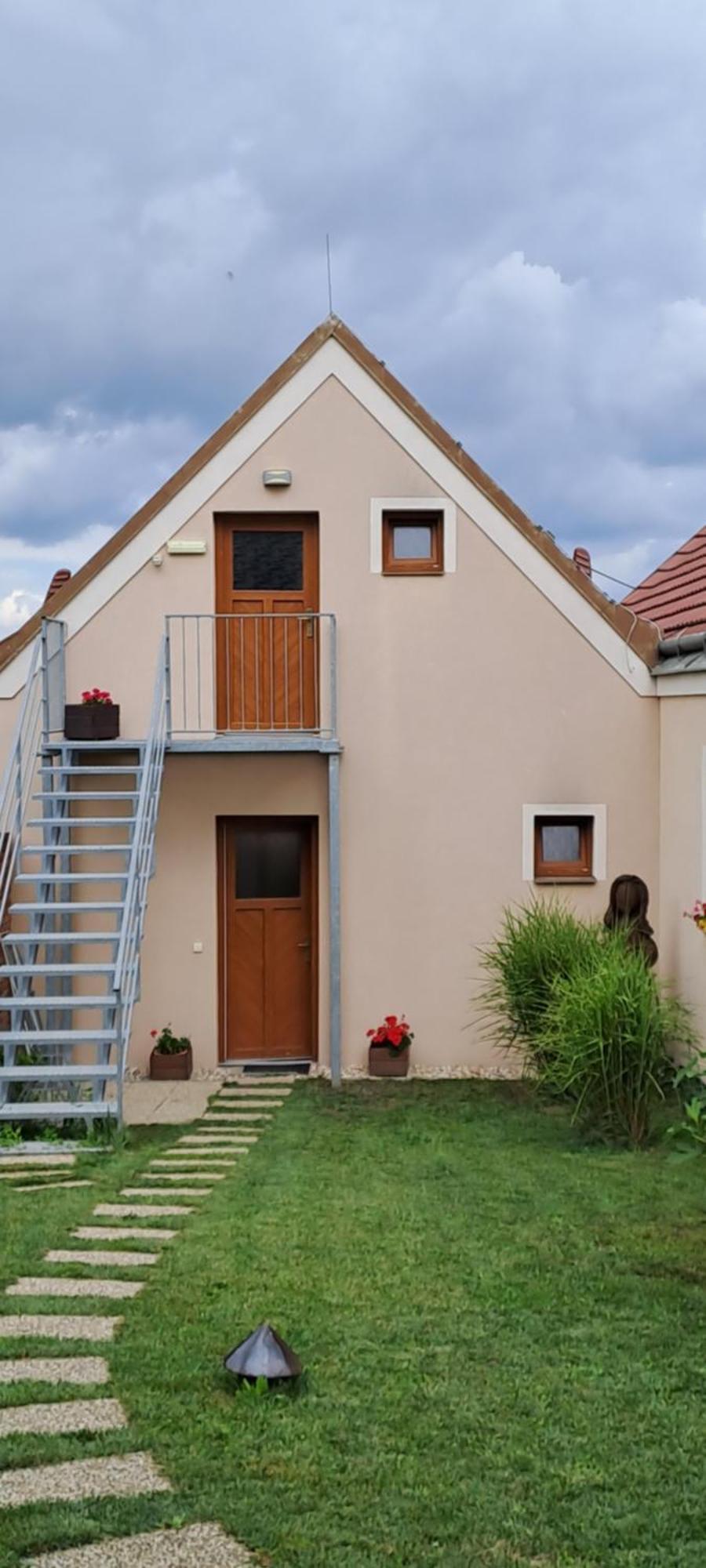 U Jecminka Villa Hlohovec Buitenkant foto
