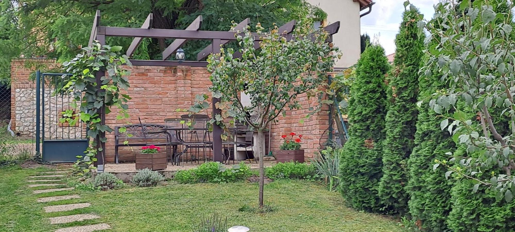 U Jecminka Villa Hlohovec Buitenkant foto